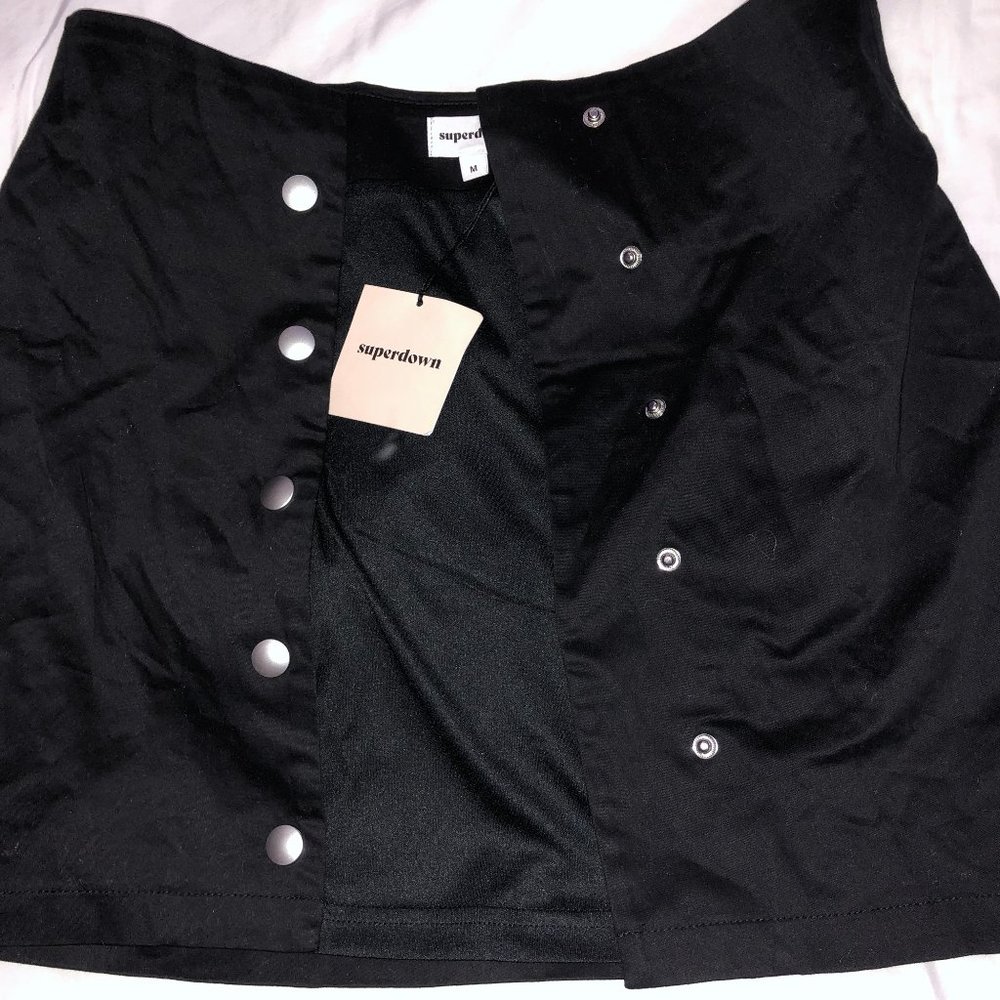 Revolve - superdown: Tova Mini Skirt - Picture 2 of 5